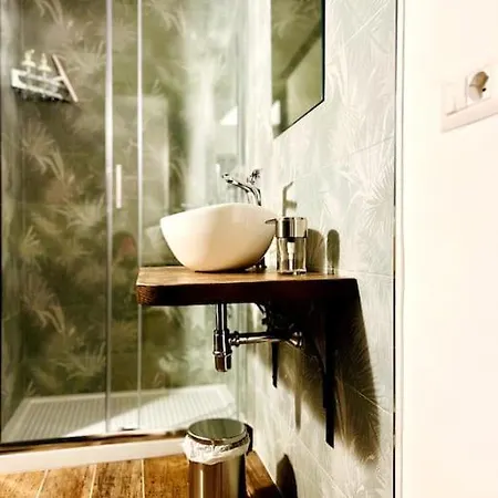 Apartament Casa Del Poeta - Spaccanapoli Neapol