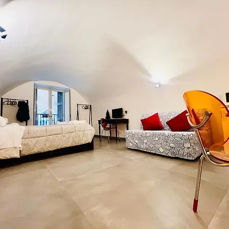 Casa Del Poeta - Spaccanapoli Neapol