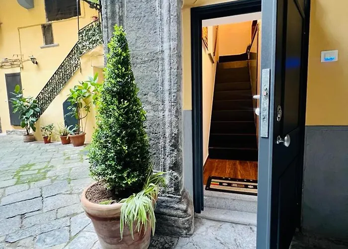 Casa Del Poeta - Spaccanapoli 아파트 *